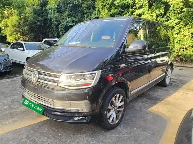 Volkswagen Multivan 2018 2.0TSI 2WD Luxury Edition 7-Seater