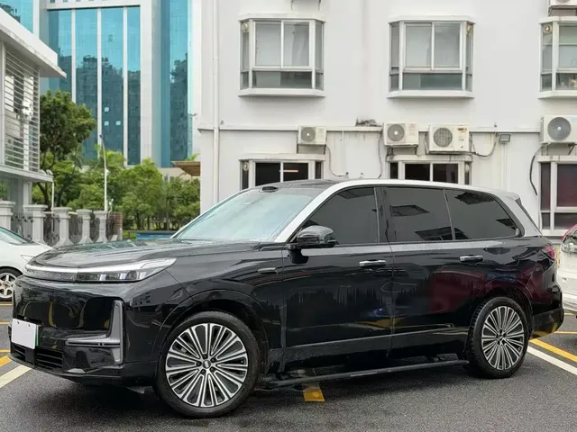 Geely Galaxy M9 2025 Base Model