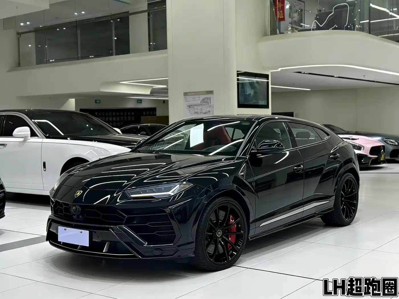 Lamborghini Urus 2021 4.0T V8