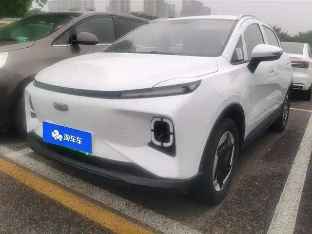Geely Geometry E Firefly 2024 Model 301km Light Flow