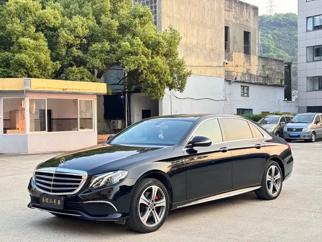 Mercedes-Benz E-Class 2019 E 200 L Sport