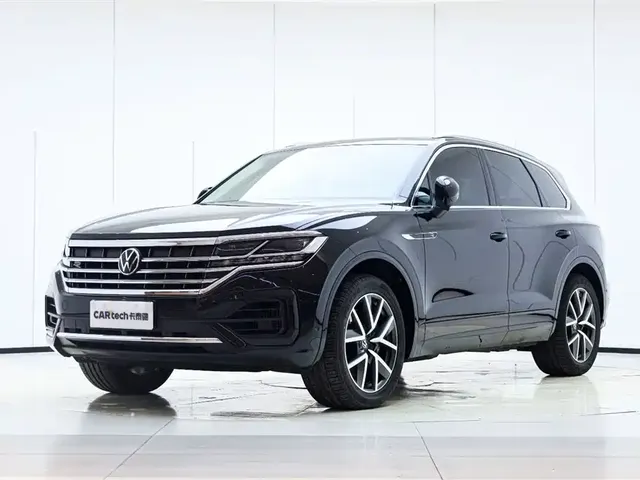 Volkswagen Touareg 2023 3.0TSI R-Line Classic Sports Package