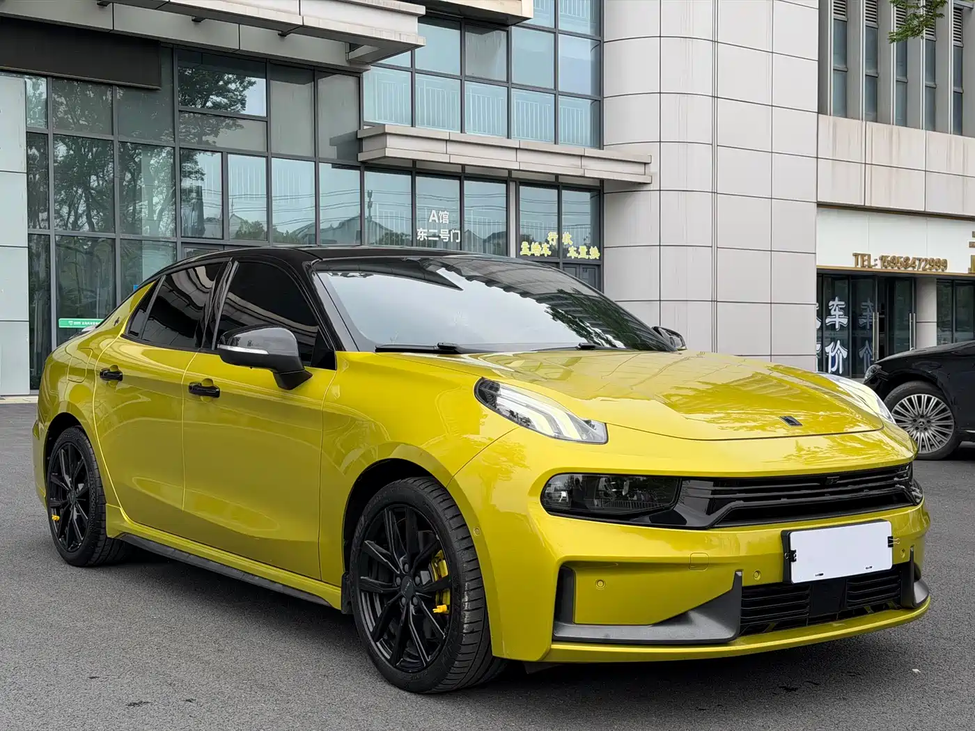 Lynk & Co 03 2022 03+ 2.0TD Auto Wind Rider Edition
