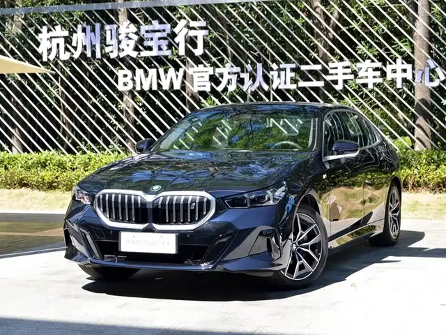 BMW i5 2025 eDrive 40L M Sport Package