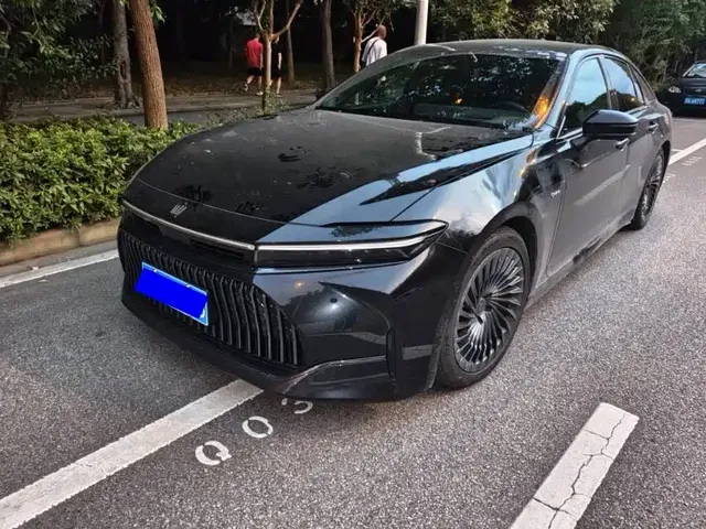 Toyota Crown (Import) 2024 2.5L Ultimate Edition