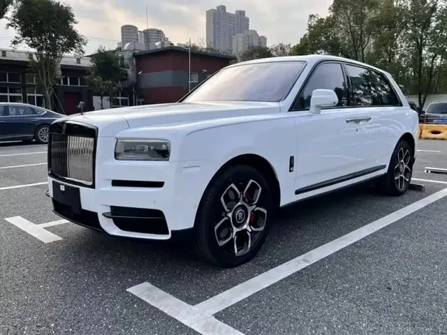 Rolls-Royce Cullinan 2024 Black Badge