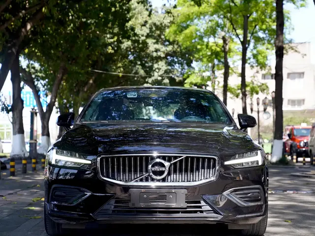 Volvo S60 2020 T4 Momentum Luxury Edition