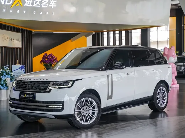 Land Rover Range Rover 2024 3.0 L6 400PS Golden Age Extended 7-Seater
