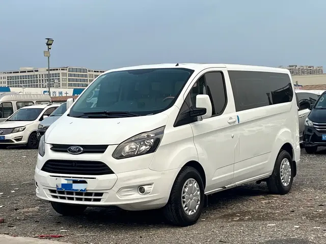 Ford Transit 2019 2.0T Diesel Van Medium Wheelbase Medium Roof 3-Seater China VI