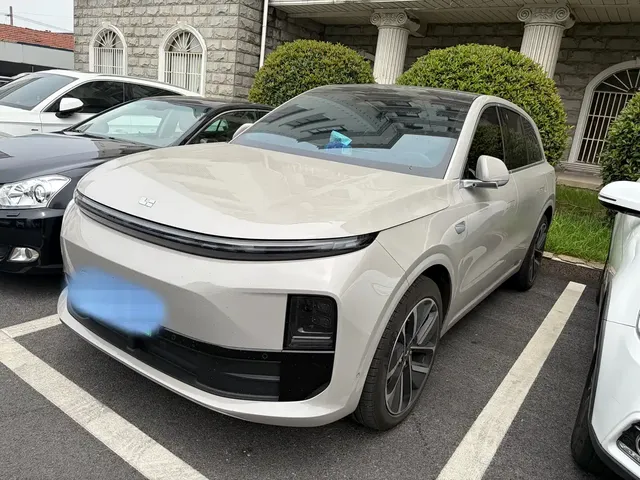 Li Auto L6 2024 Pro