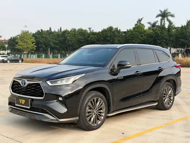 Toyota Highlander 2022 Dual Engine 2.5L 2WD Premium 7-Seater