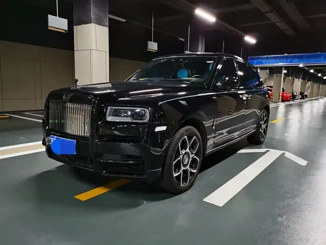 Rolls-Royce Cullinan 2024 Black Badge