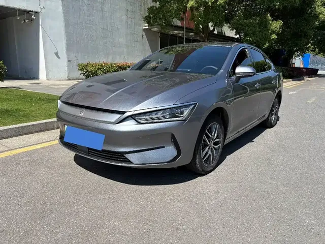 BYD Qin PLUS 2021 EV 400KM Luxury Model