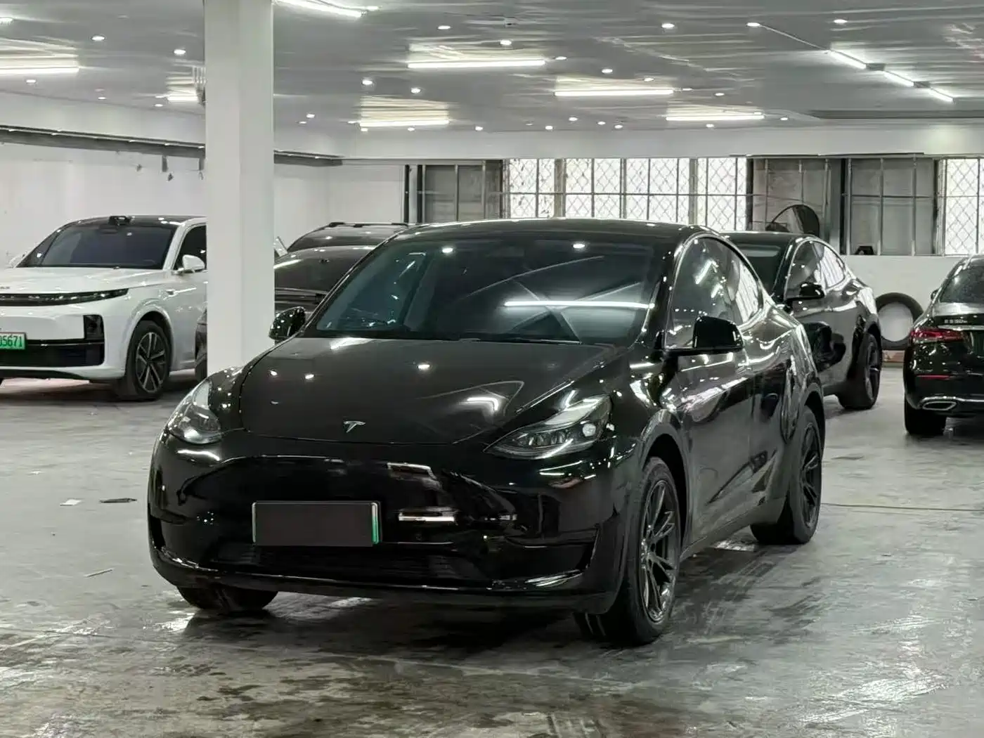 Tesla Model Y 2023 Rear-Wheel Drive Edition