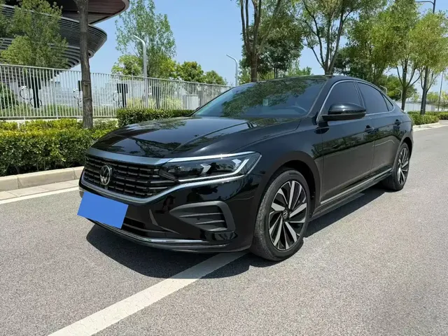 Volkswagen Passat 2025 Outstanding 380TSI Dragon Soaring Edition