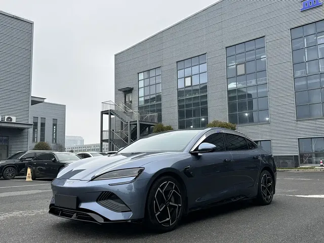 BYD Seal 2022 700km Long Range RWD Edition