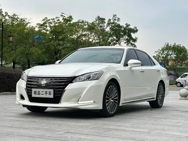 Toyota Crown 2018 2.0T Sport Edition