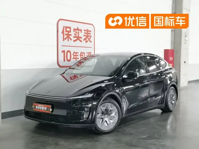Tesla Model Y L 2025 Facelift Long Range AWD