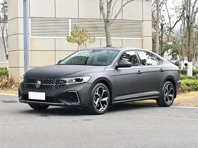 Volkswagen Passat 2024 Model 380TSI Starlight Elite