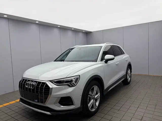 Audi Q3 2022 35 TFSI Fashion Dynamic