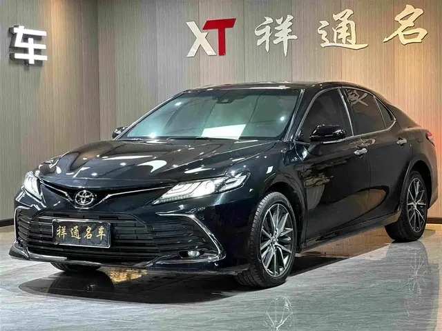 Toyota Camry 2021 2.5G Luxury Edition