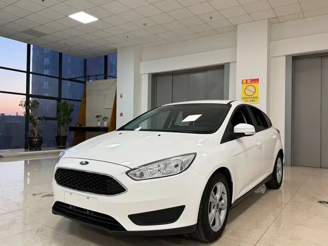 Ford Focus 2018 Hatchback Classic 1.6L Automatic Comfort Smart Edition
