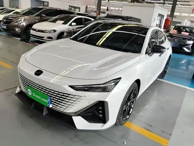 Changan UNI-V 2024 1.5T High Performance Edition