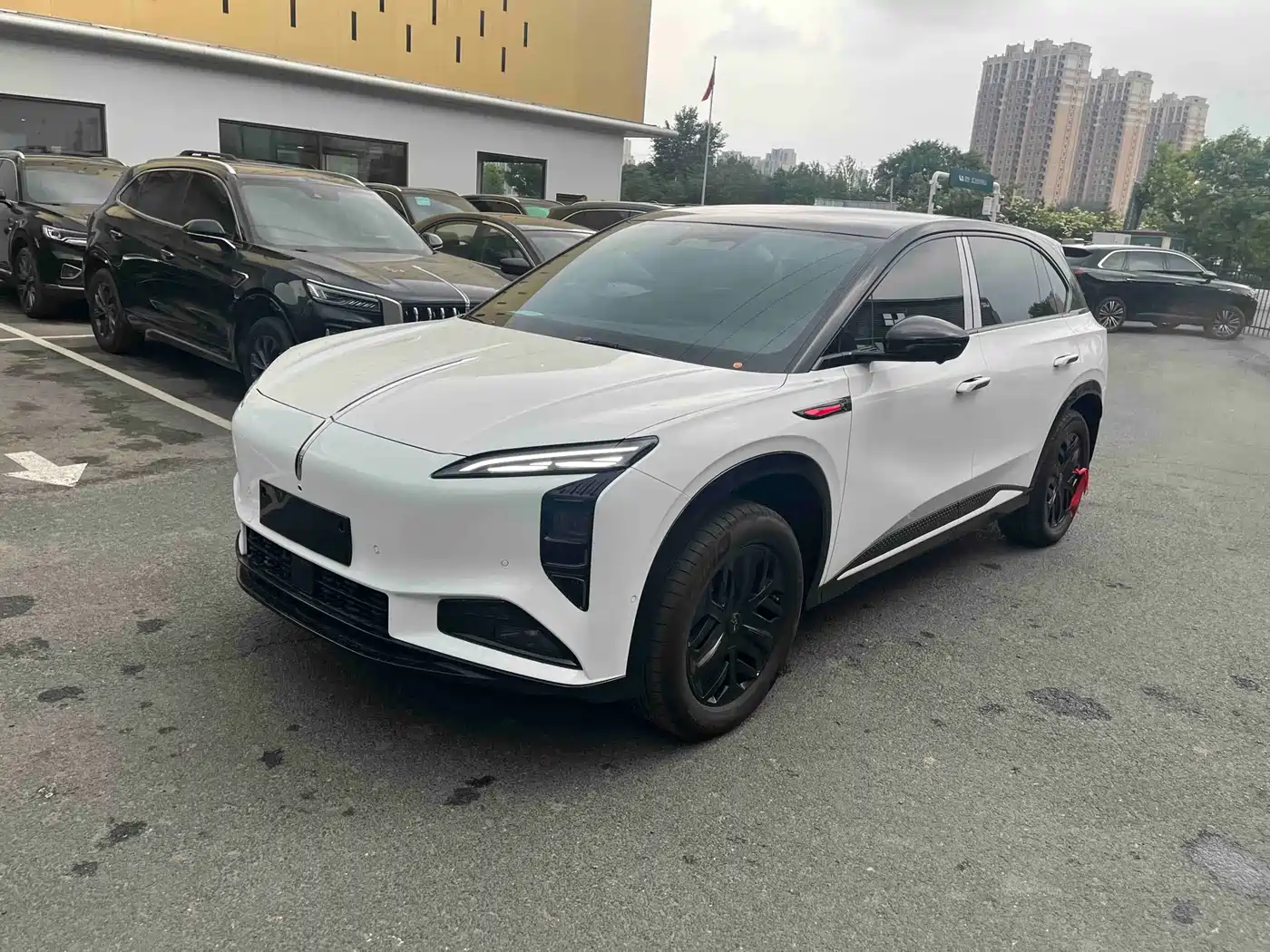 Hongqi Tian Gong 08 2025 605 Pioneer Edition