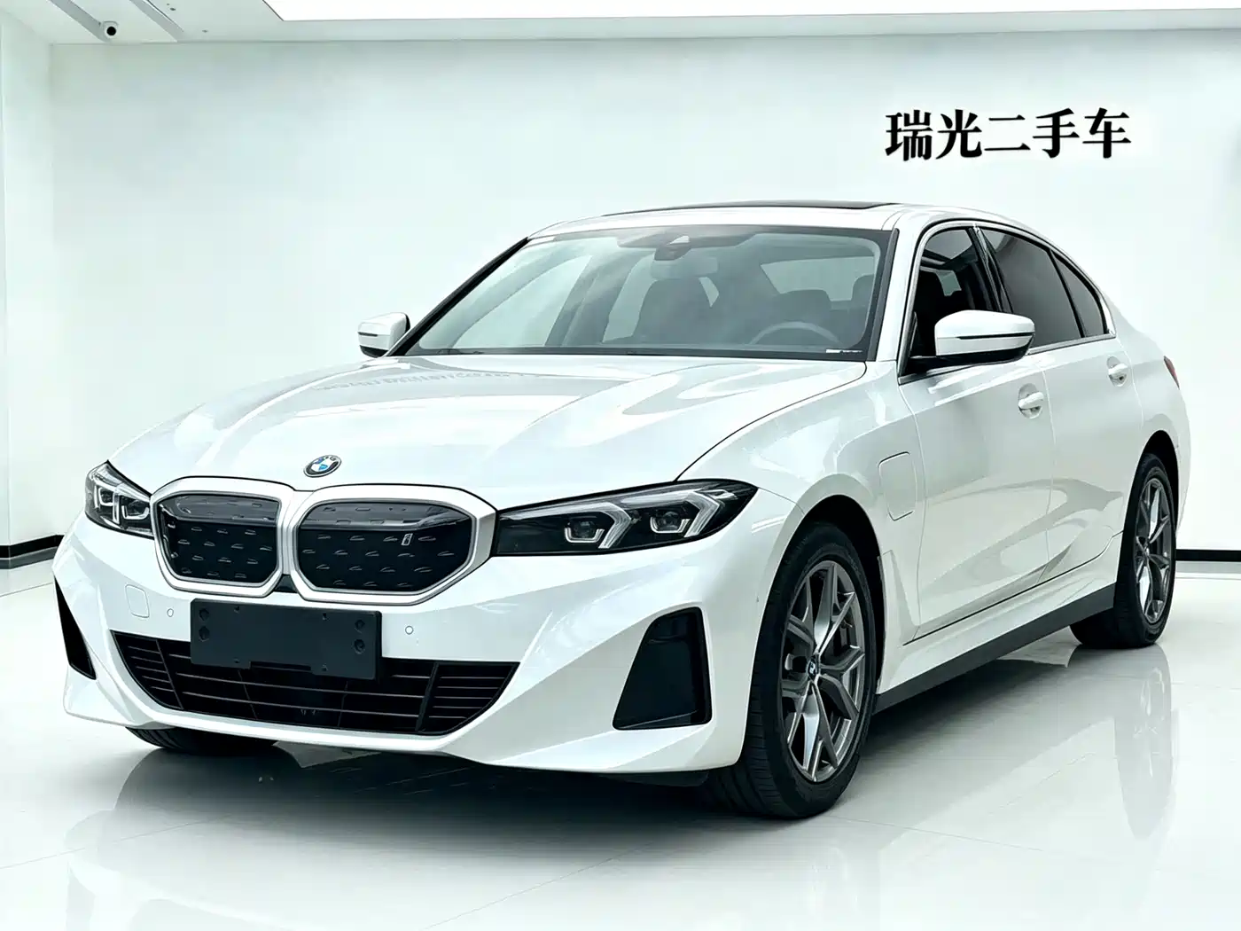 BMW i3 2022 eDrive 35 L