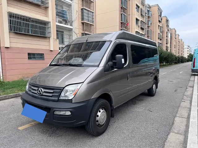 SAIC Maxus Xintu V80 2021 2.0T PLUS Manual Aoyun Long Wheelbase Medium Roof 6/7/8/9 Seater