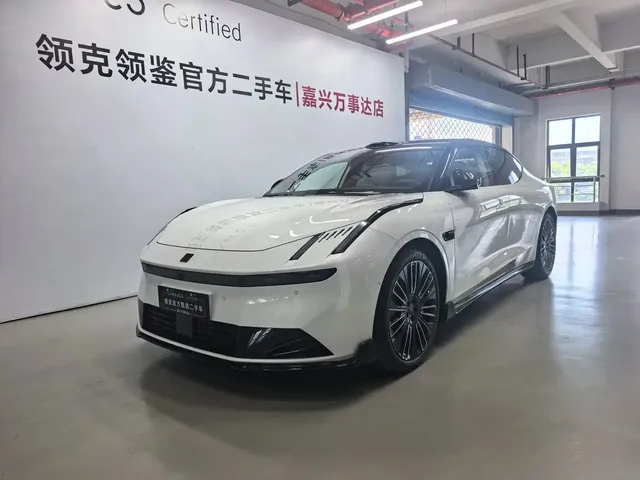 Lynk & Co 10 EM-P 2025 Facelift 120 AWD Ultra