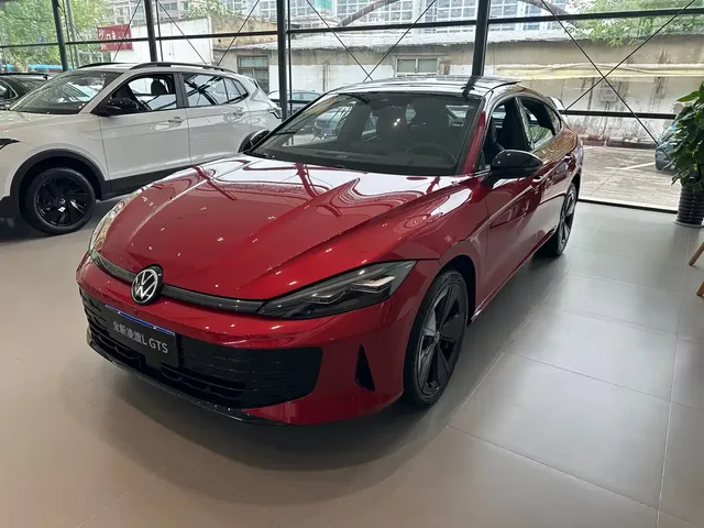 Volkswagen Lamando 2025 Lamando L 2.0T Base