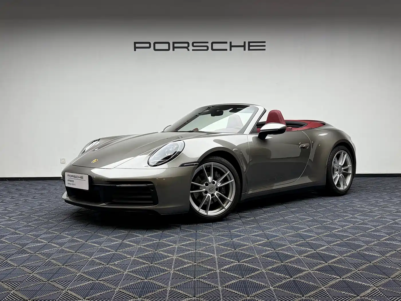 Porsche 911 2023 Carrera Cabriolet 3.0T