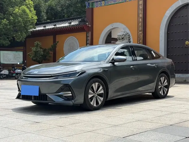 Geely Galaxy A7 2025 EM-i 150km Explorer+ Edition