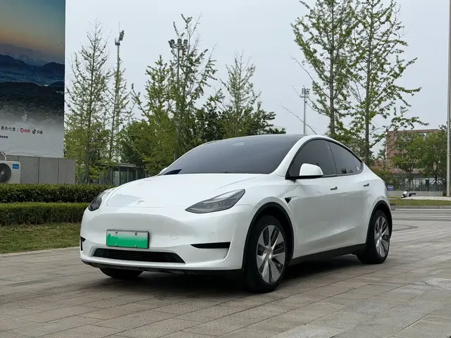 Tesla Model Y 2022 Facelift Rear-Wheel Drive Version