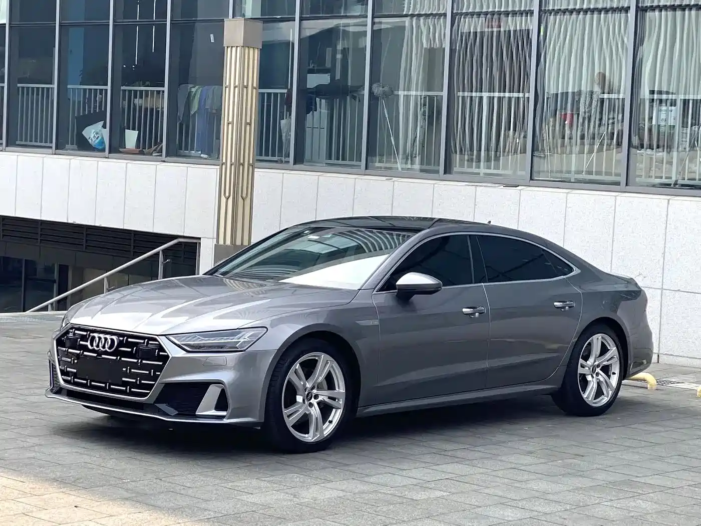 Audi A7L 2022 45 TFSI S-line Dream Builder Crystal Package