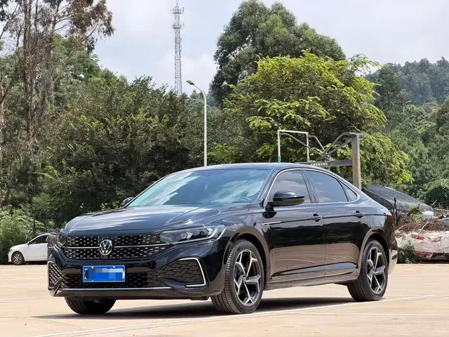 Volkswagen Passat 2024 380TSI Starlight Dragon Soaring Edition