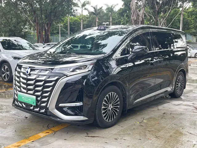 Denza D9 2025 Model DM-i Smart Drive Edition 1020 AWD Flagship