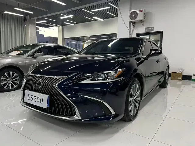 Lexus ES 2020 200 Excellence