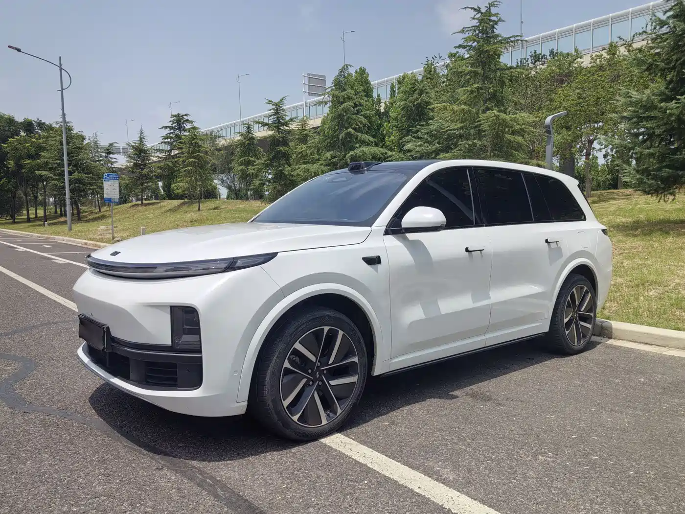 Li Auto Li Xiang L9 2022 Max