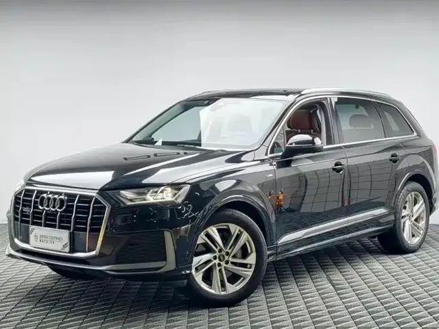 Audi Q7 2023 45 TFSI quattro S line Sport