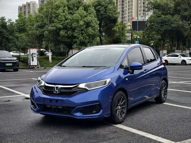 Honda Fit 2018 1.5L CVT Comfort Edition