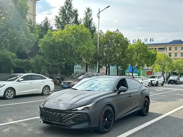 MG 7 2023 1.5T DCT Ultimate Elegance Edition