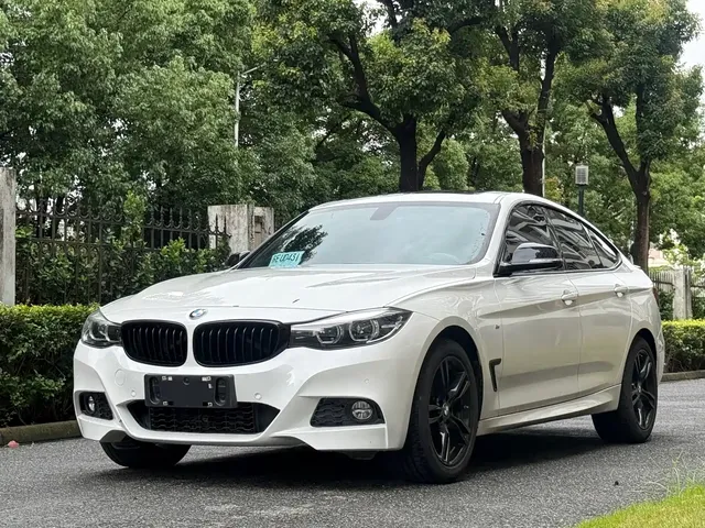 BMW 3 Series GT 2019 320i M Sport Black Night Edition