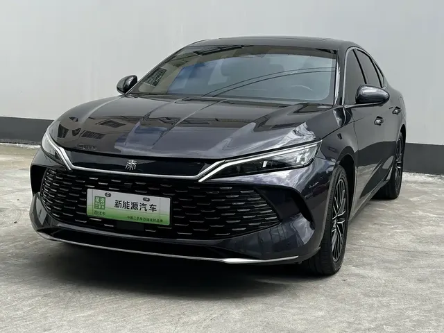 BYD Qin L 2024 DM-i 120KM Excellence Model