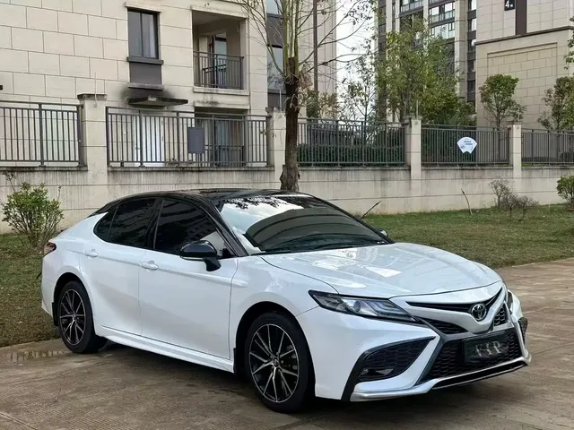 Toyota Camry 2022 2.0S Knight Edition