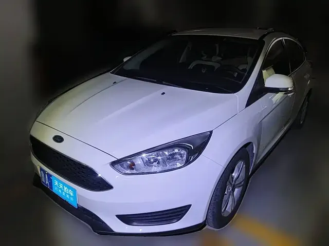 Ford Focus 2018 Hatchback Classic 1.6L Automatic Comfort Smart Edition