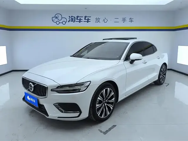 Volvo S60 2025 B4 Smart Elite Luxury Edition