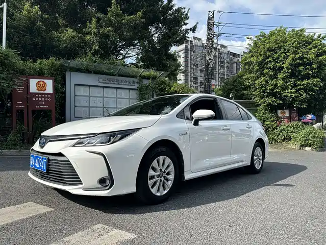 Toyota Corolla 2022 Hybrid 1.8L E-CVT Pioneer Edition