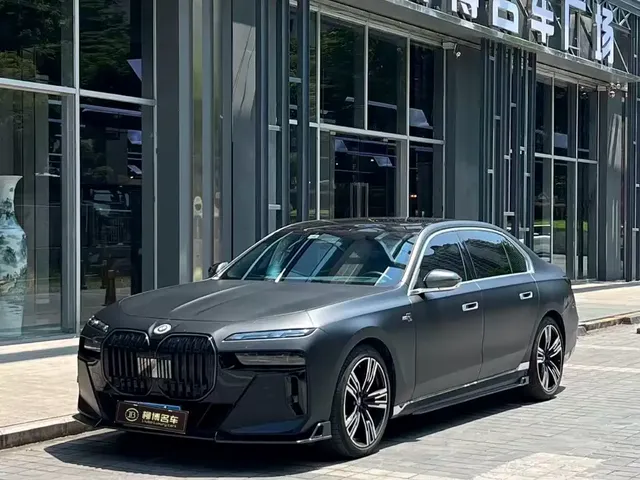 BMW 7 Series 2023 740Li Exclusive M Sport Package